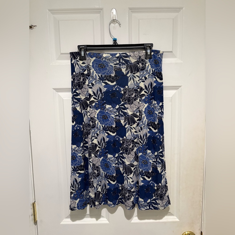 Nine West Blue and White Floral A-Line Skirt